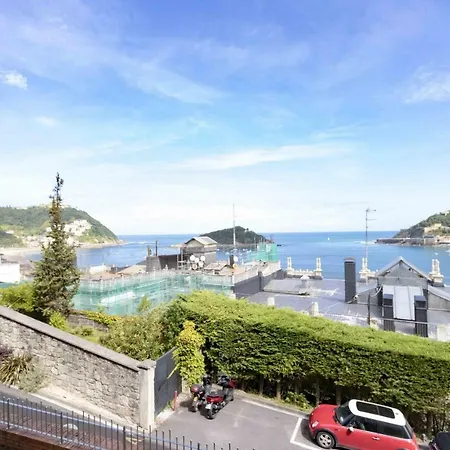 The Collection - Treasure סן סבסטיאן